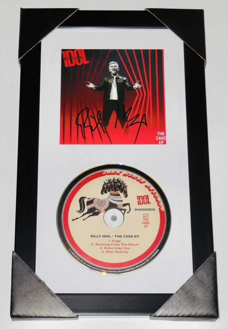 BILLY IDOL AUTOGRAPHED 