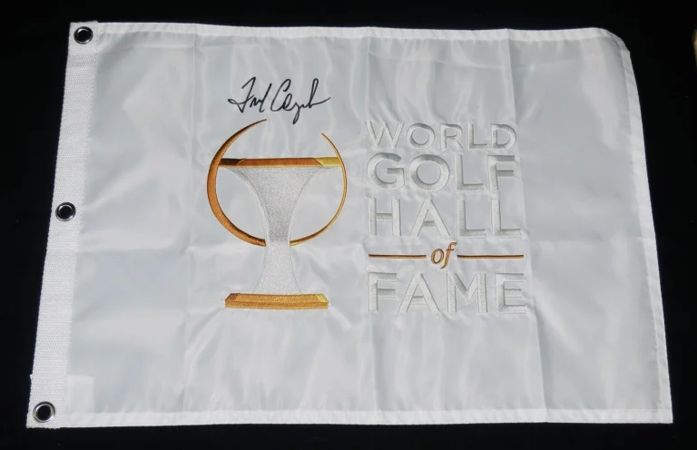 FRED COUPLES AUTOGRAPHED WORLD HALL OF FAME GOLF FLAG (2013 HOF) - W/ COA!
