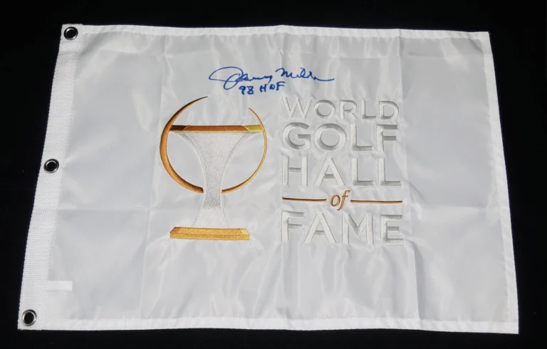 JOHNNY MILLER AUTOGRAPHED WORLD HALL OF FAME GOLF FLAG (HOF 1998) - W/ COA!