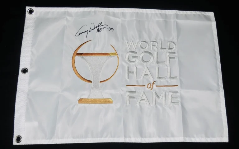 LANNY WADKINS AUTOGRAPHED WORLD HALL OF FAME GOLF FLAG (2009 HOF) - W/ COA!
