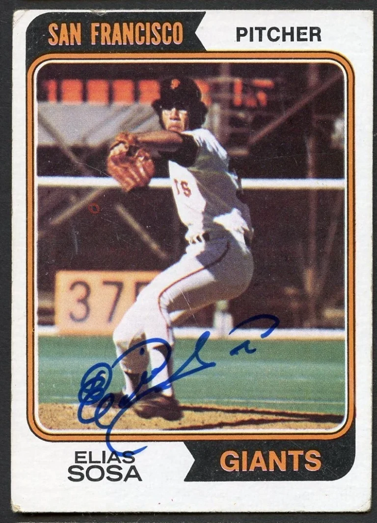 Elias Sosa #54 signed autograph auto 1974 Topps Baseball Trading Card