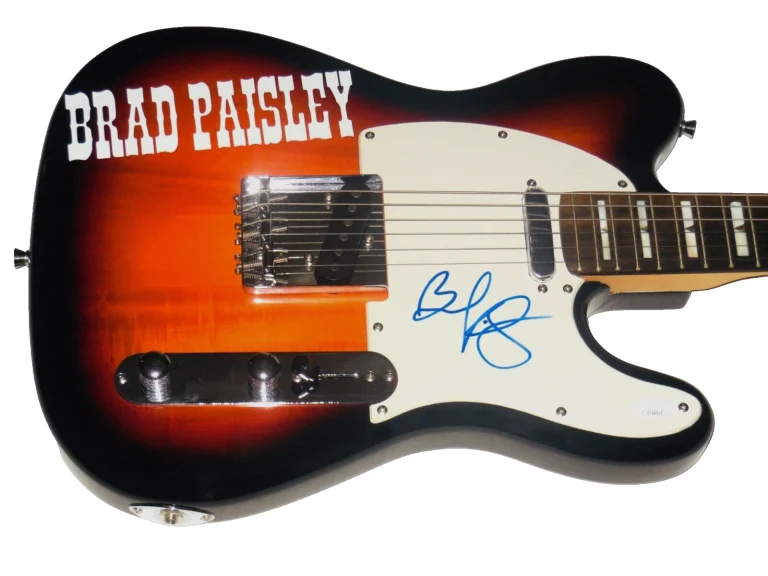 BRAD PAISLEY AUTOGRAPHED GUITAR (SINGER / MUSICIAN) - JSA COA!