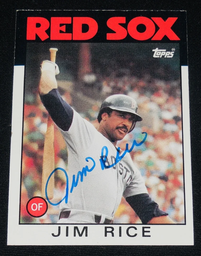 JIM RICE 1986 TOPPS AUTOGRAPHED BASEBALL CARD (BOSTON RED SOX)