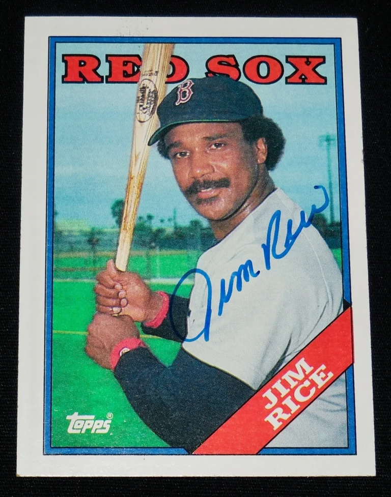 JIM RICE 1988 TOPPS AUTOGRAPHED BASEBALL CARD (BOSTON RED SOX)