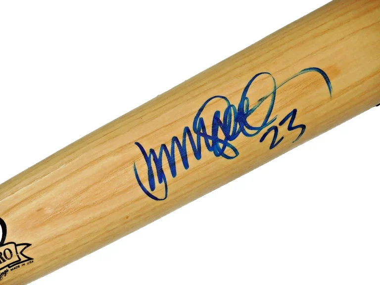 RYNE SANDBERG AUTOGRAPHED RAWLINGS BAT (CHICAGO CUBS) - W/ COA!