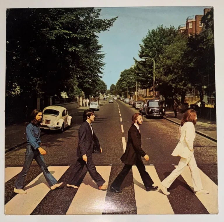 The Beatles Abbey Road Vinyl LP Capitol SO-383 Orange Label Very Clean Vinyl