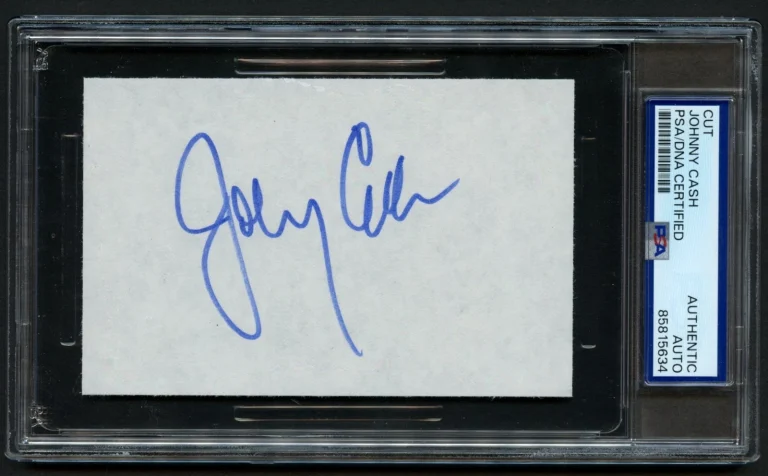 Johnny Cash d2003 signed autograph 3x4.5 Cut Singer The Man in Black PSA Slabbed