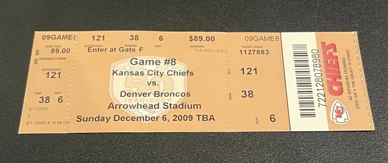 FOOTBALL TICKET STUB ARROWHEAD KANSAS CITY CHIEFS 2009 DENVER BRONCOS 12/6