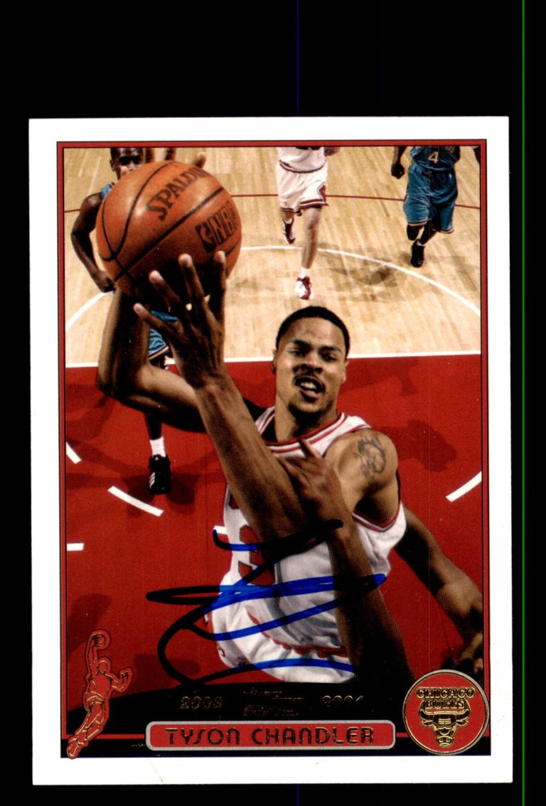Signed Basketball Card Auto Tyson Chandler 2003-04 Topps #147 Factory Set