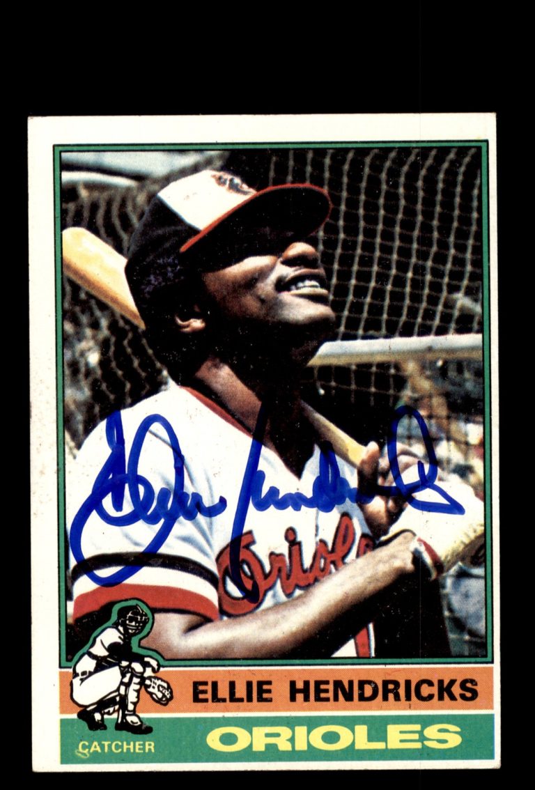 Signed Baseball Card Auto Ellie Hendricks 1976 Topps #371 Baltimore Orioles