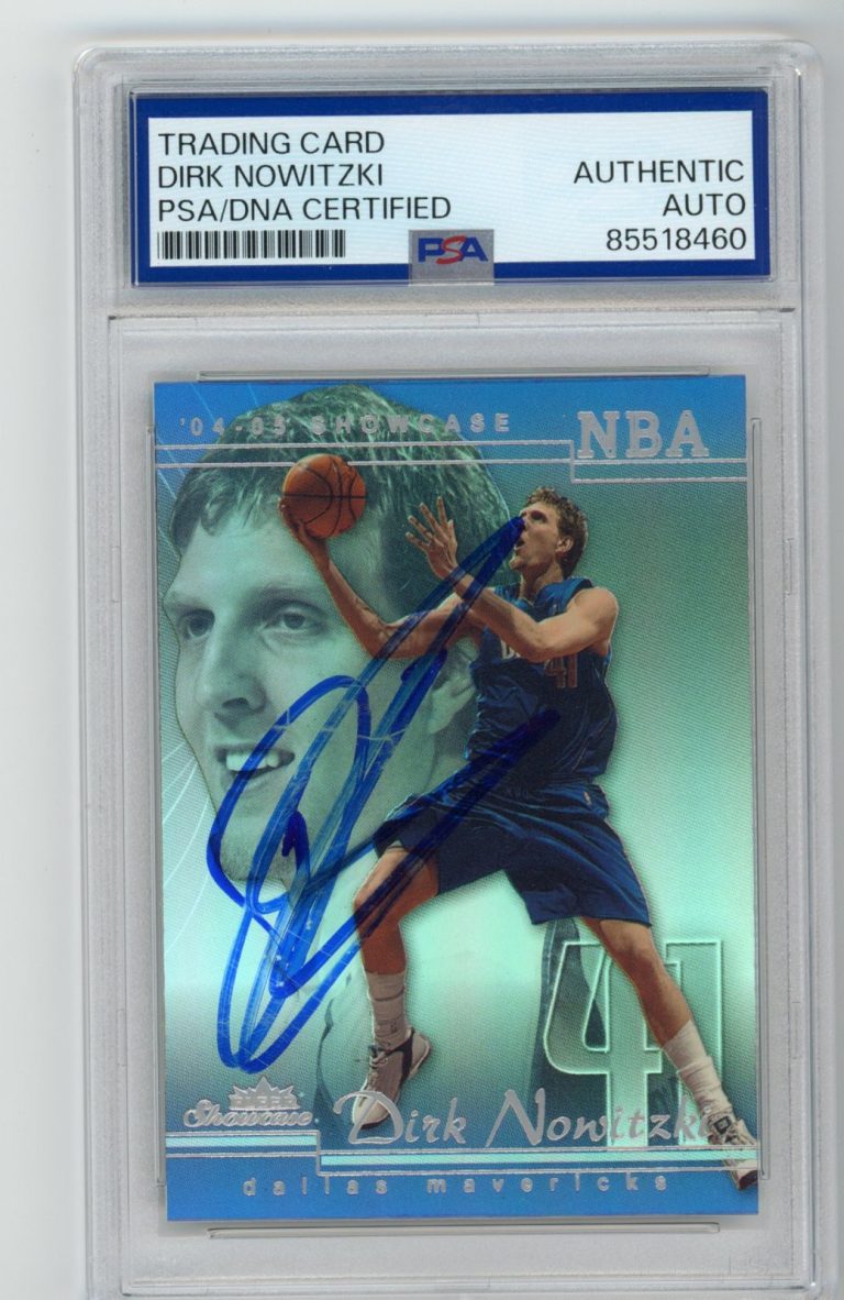 Signed Basketball Card Auto Dirk Nowitzki 2004-05 Fleer Showcase #25 PSA/DNA