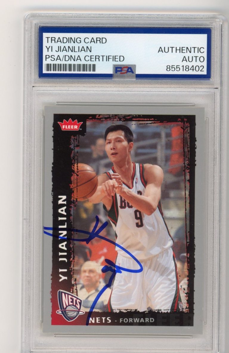 Signed Basketball Card Auto Yi Jianlian 2008-09 Fleer #63 Nets China PSA/DNA