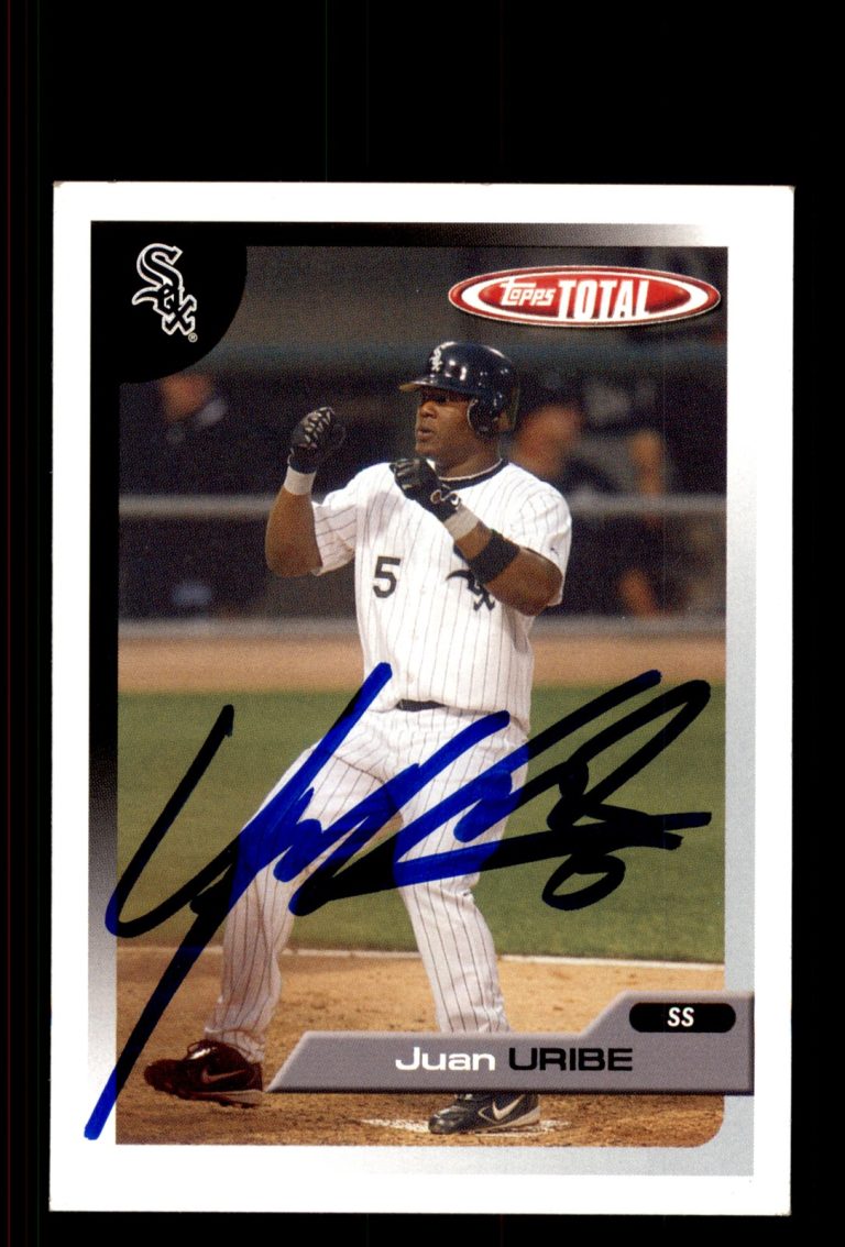 Signed Baseball Card Auto Juan Uribe 2005 Topps Total #273 Chicago White Sox