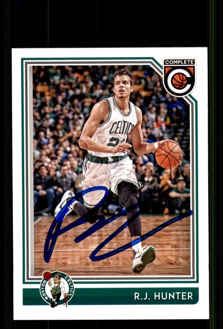 Signed Basketball Card Auto R.J. Hunter 2016-17 Panini Complete #61 Celtics