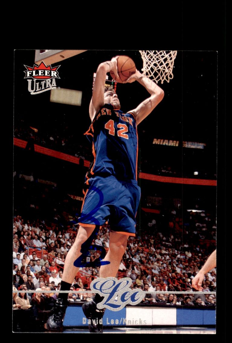 Signed Basketball Card Auto David Lee 2007-08 Ultra #131 New York Knicks