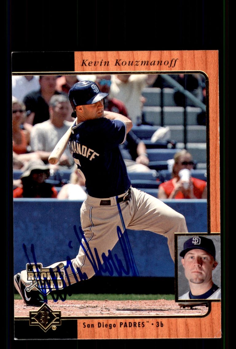 Signed Baseball Card Auto Kevin Kouzmanoff 2007 SP Rookie Edition #262 Padres