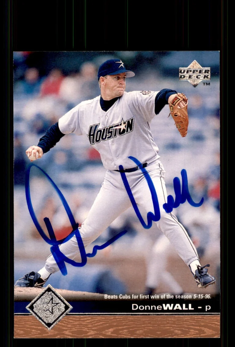 Signed Baseball Card Auto Donne Wall 1997 Upper Deck #82 Houston Astros