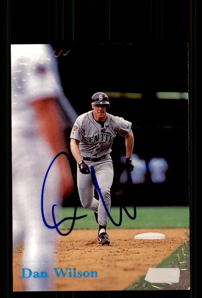 Signed Baseball Card Auto Dan Wilson 1998 Stadium Club #131 Seattle Mariners