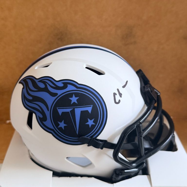 CHRIS JOHNSON TENNESSEE TITANS SIGNED LUNAR MINI HELMET BECKETT AUTH