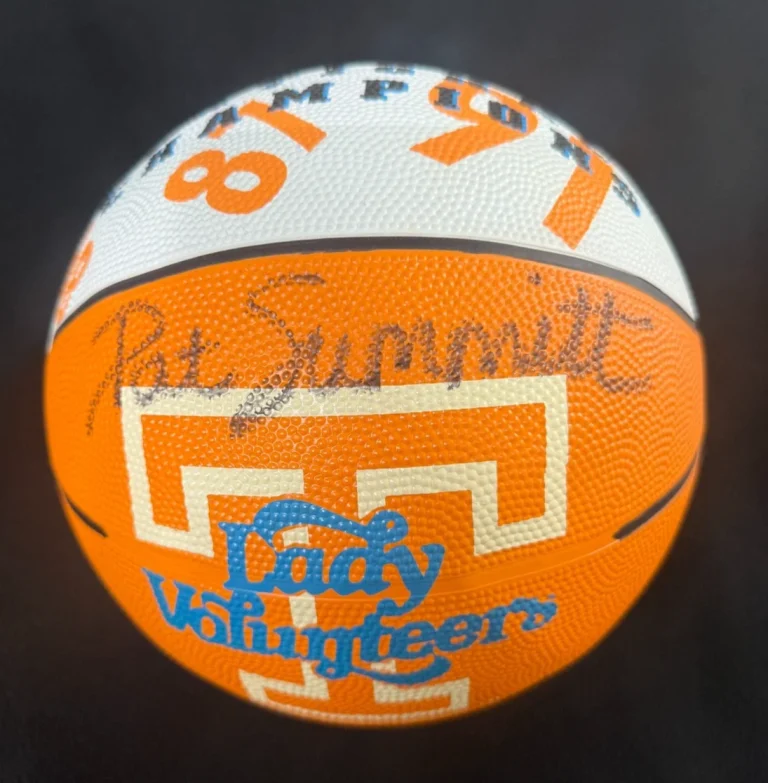 Pat Summitt Signed Tennessee Lady Volunteers 700 Wins Basketball W/Case JSA COA
