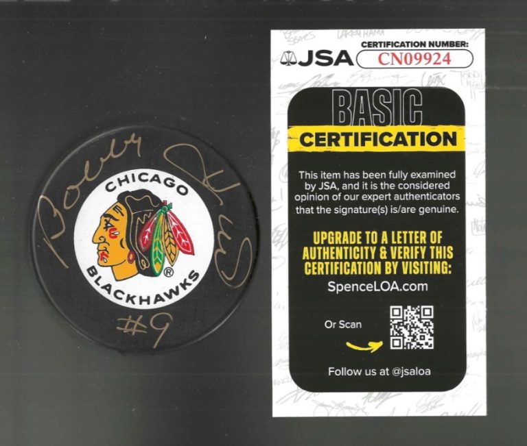 Bobby Hull Signed Chicago Blackhawks Trench Puck JSA COA Signed In Gold