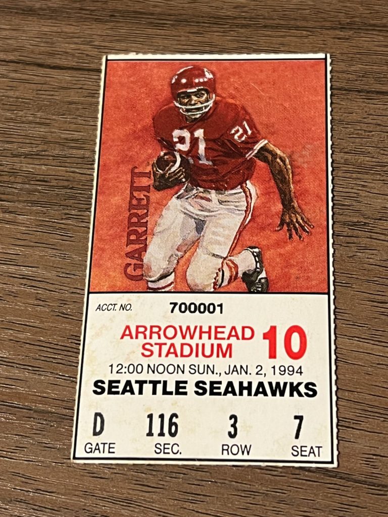 VTG FOOTBALL TICKET KANSAS CITY CHIEFS SEATTLE SEAHAWKS 1/2 1994