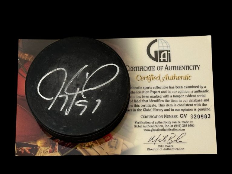 Jeremy Roenick Phoenix Coyotes Chicago Blackhawks Olympic Signed Autograph Puck