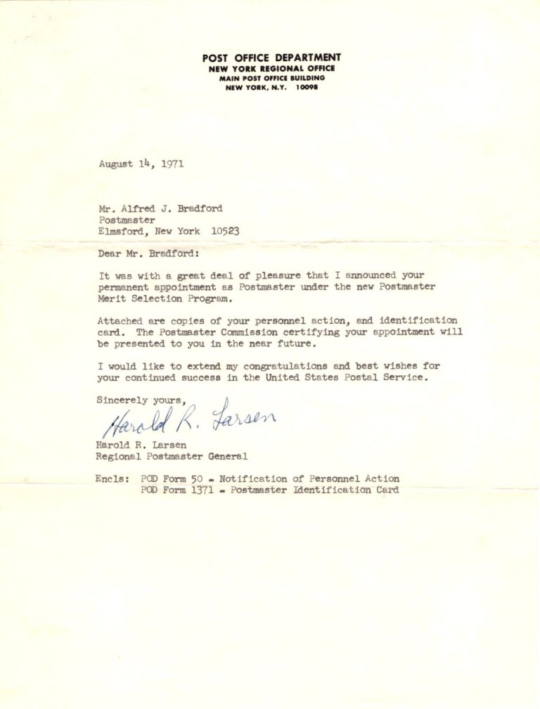 Harold R. Larsen Regional Postmaster General New York Region Signed Autograph