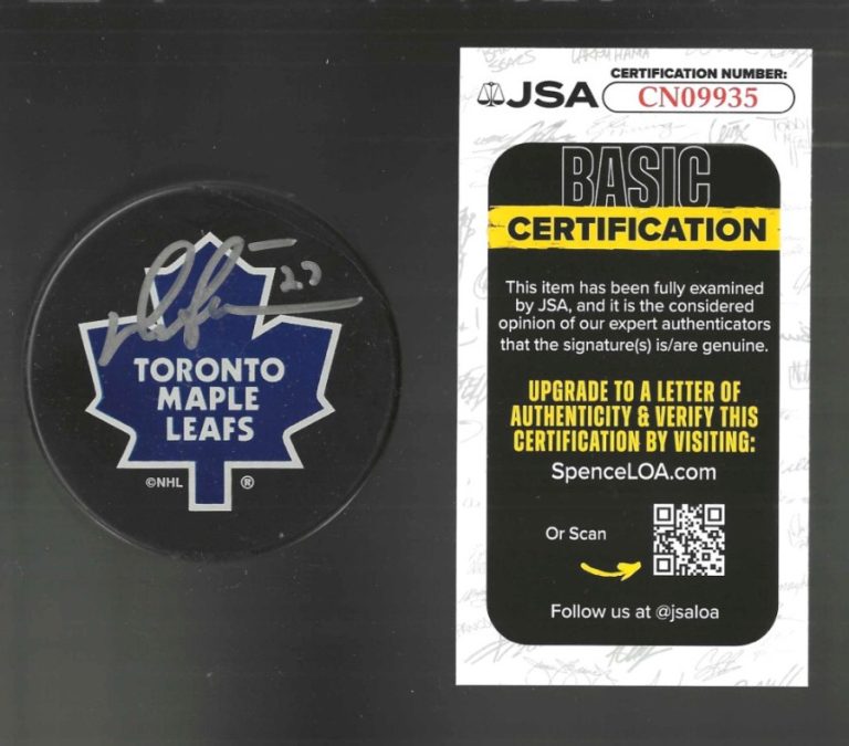 Darryl Sittler Signed Toronto Maple Leafs Souvenir Puck JSA COA