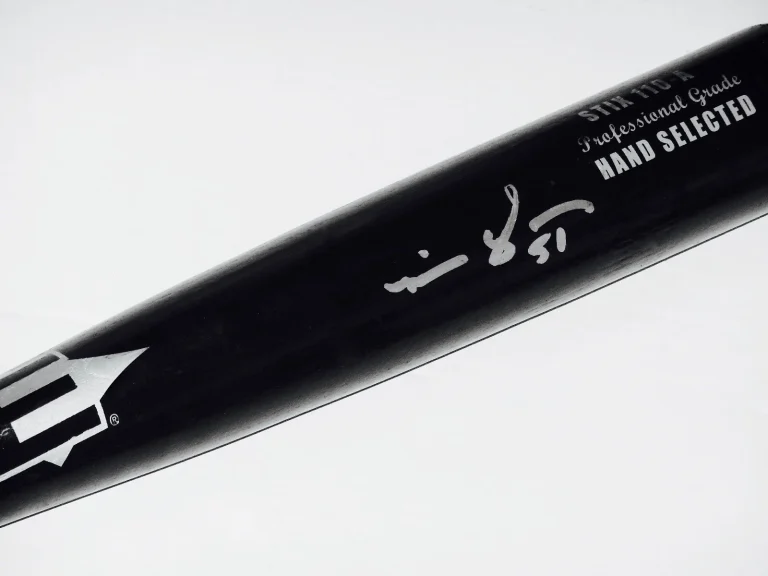 MIKE GONZALEZ AUTOGRAPHED BAT (PIRATES / BRAVES) - Spring Training Used Bat!
