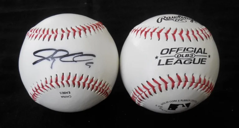 J. P. ARENCIBIA AUTOGRAPHED BASEBALL (TORONTO BLUE JAYS) - W/ COA!