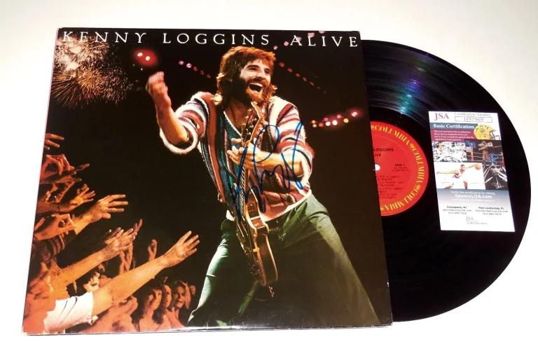 KENNY LOGGINS AUTOGRAPHED LIVE ALBUM (ALIVE) - JSA COA!