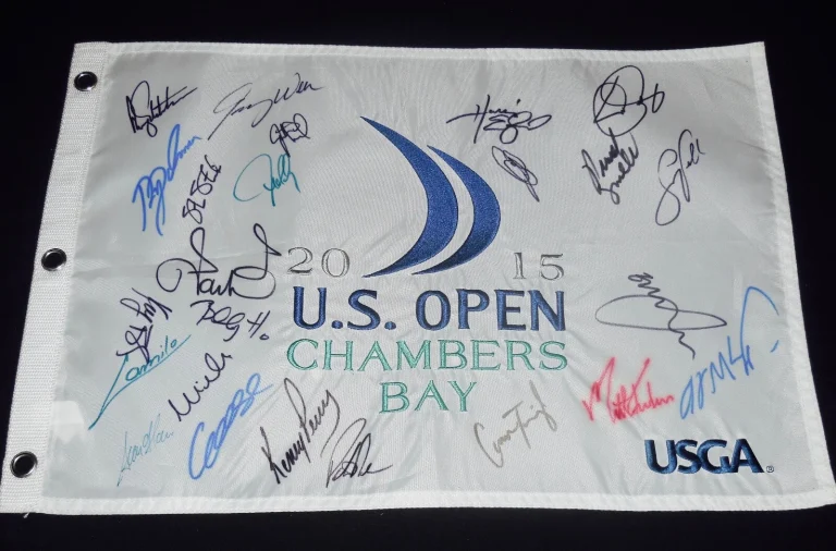 2015 US OPEN AUTOGRAPHED GOLF FLAG (24 SIGS) - Day, Poulter, Reed, Snedeker,