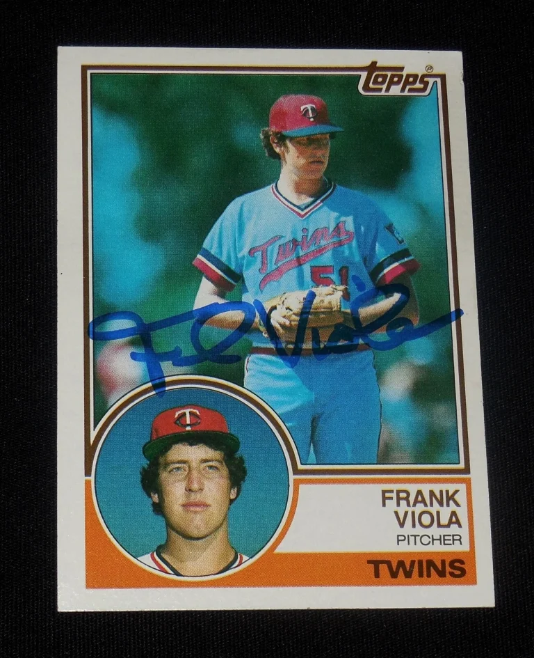 FRANK VIOLA 1983 TOPPS AUTOGRAPHED BASEBALL CARD (MINNESOTA TWINS) - ROOKIE!