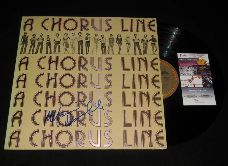 MARVIN HAMLISCH AUTOGRAPHED VINYL RECORD ALBUM (A CHORUS LINE) - JSA COA!