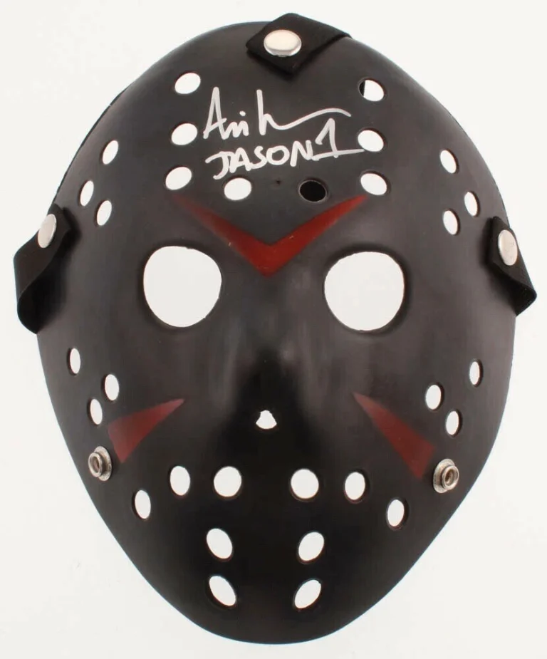 ARI LEHMAN AUTOGRAPHED JASON VOORHEES MASK (FRIDAY THE 13TH) - BECKETT COA!