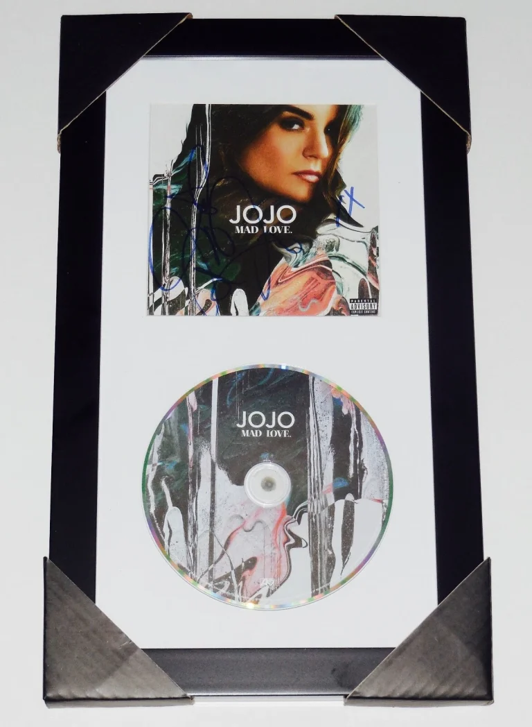 JOJO AUTOGRAPHED 