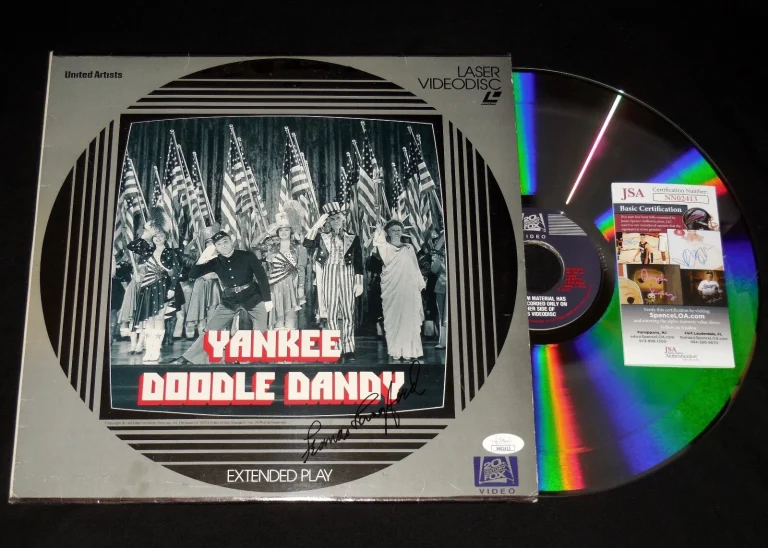 FRANCES LANGFORD AUTOGRAPHED VIDEO DISK ALBUM (YANKEE DOODLE DANDY) - JSA COA!