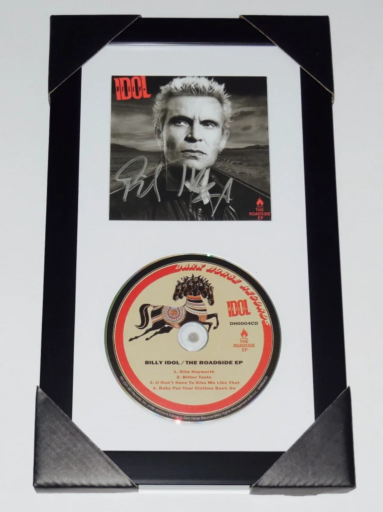 BILLY IDOL AUTOGRAPHED 
