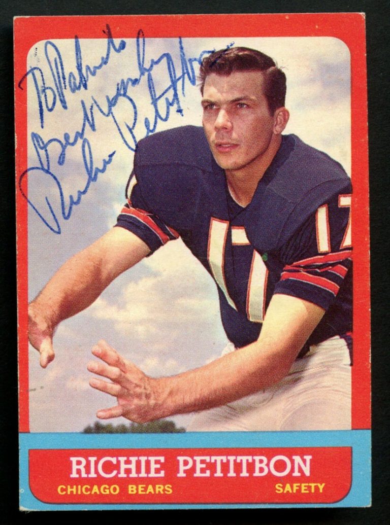 Richie Petitbon #71 signed autograph auto 1963 Topps Football Trading Card