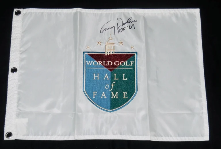LANNY WADKINS AUTOGRAPHED WORLD HALL OF FAME GOLF FLAG (2009 HOF) - W/ COA!