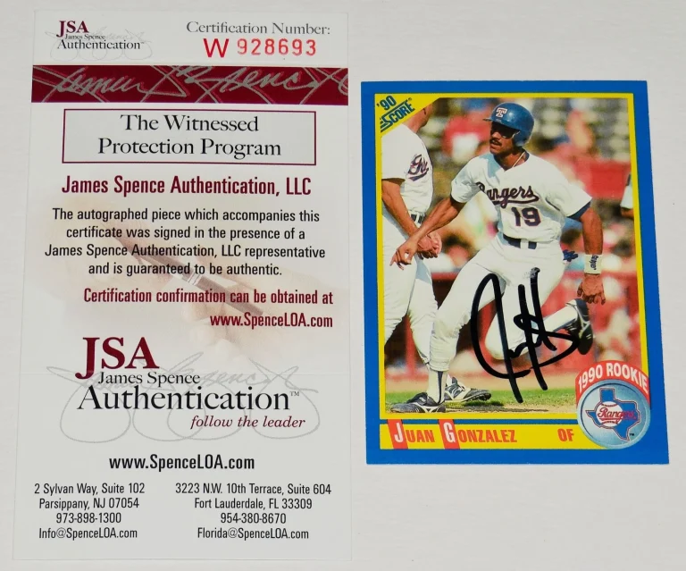 JUAN GONZALEZ AUTOGRAPHED 1990 SCORE #637 ROOKIE BASEBALL CARD - JSA COA!