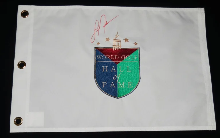 LARRY NELSON AUTOGRAPHED WORLD HALL OF FAME GOLF FLAG (2006 HOF) - W/ COA!
