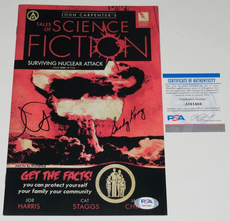 JOHN CARPENTER & SANDY KING AUTOGRAPHED COMIC BOOK (SCIENCE FICTION) - PSA DNA!