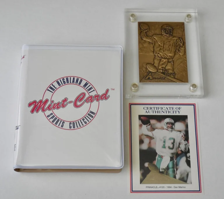 1994 PINNACLE DAN MARINO BRONZE FOOTBALL CARD - HIGHLAND MINT - #3714/5000!