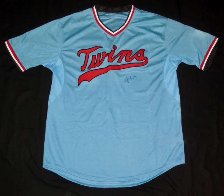 JUSTIN MORNEAU AUTOGRAPHED CUSTOM JERSEY (MINNESOTA TWINS) - 2006 AL MVP!
