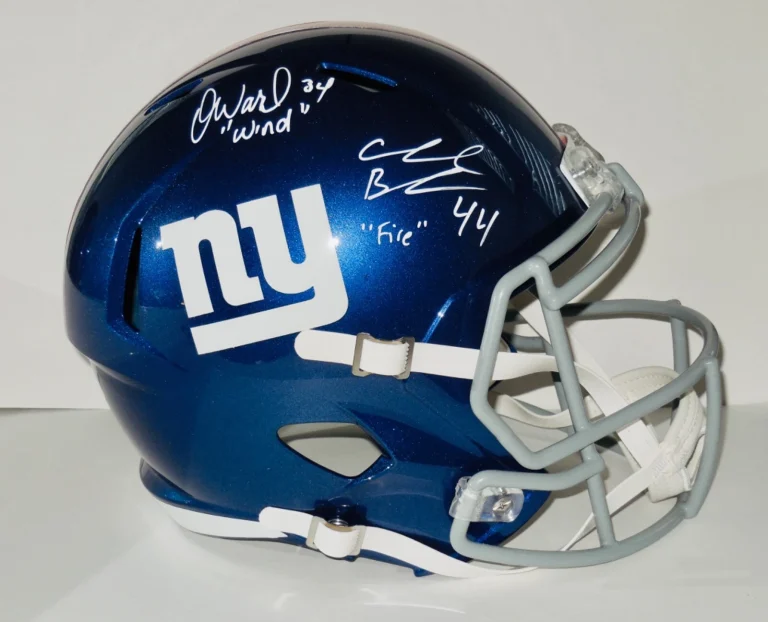 AHMAD BRADSHAW & D. WARD AUTOGRAPHED FULL SIZED FOOTBALL HELMET (GIANTS) - PSA!