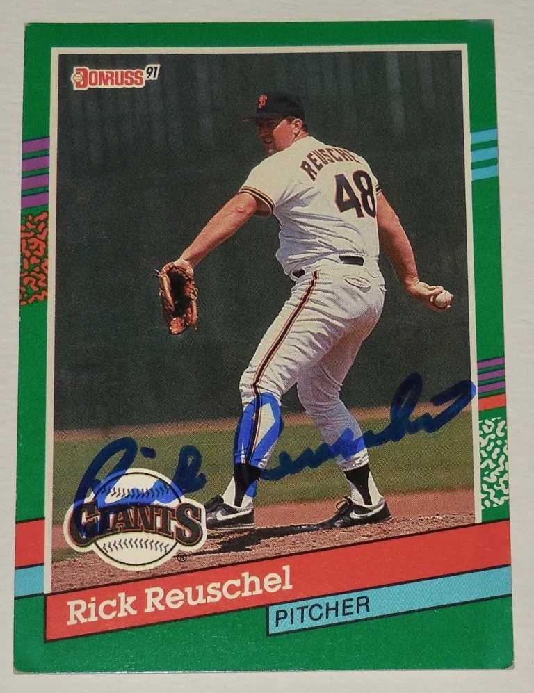 RICK REUSCHEL 1991 DONRUSS AUTOGRAPHED BASEBALL CARD (SAN FRANCISCO GIANTS)