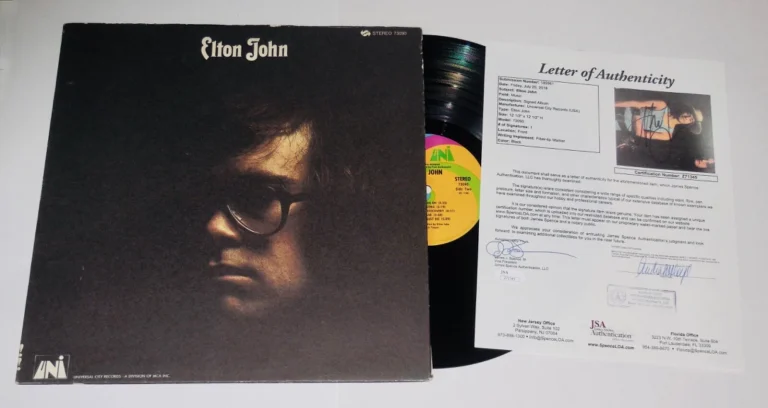 ELTON JOHN AUTOGRAPHED VINYL RECORD ALBUM (ELTON JOHN) - JSA COA!