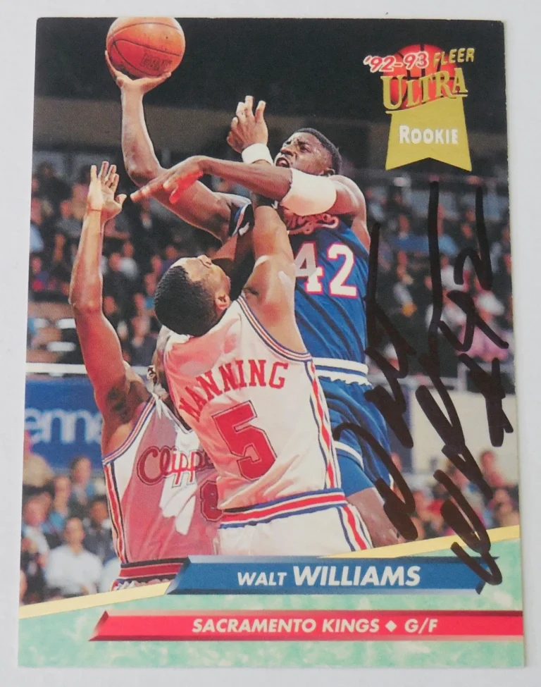 WALT WILLIAMS 1992-1993 FLEER ULTRA AUTOGRAPHED ROOKIE BASKETBALL CARD (KINGS)